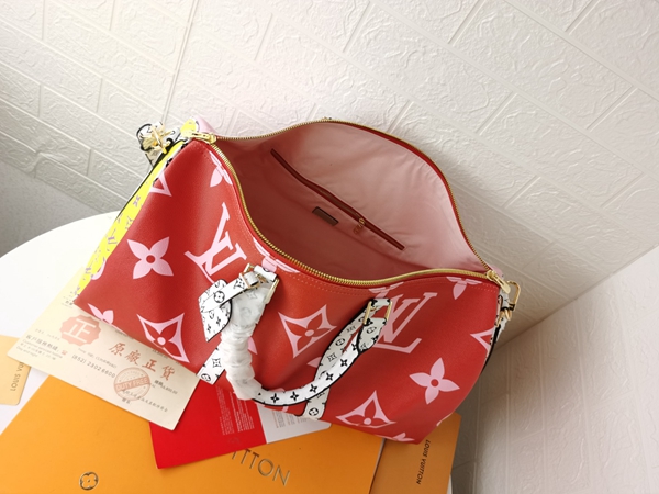 ルイヴィトンバッグ角部分ディテール